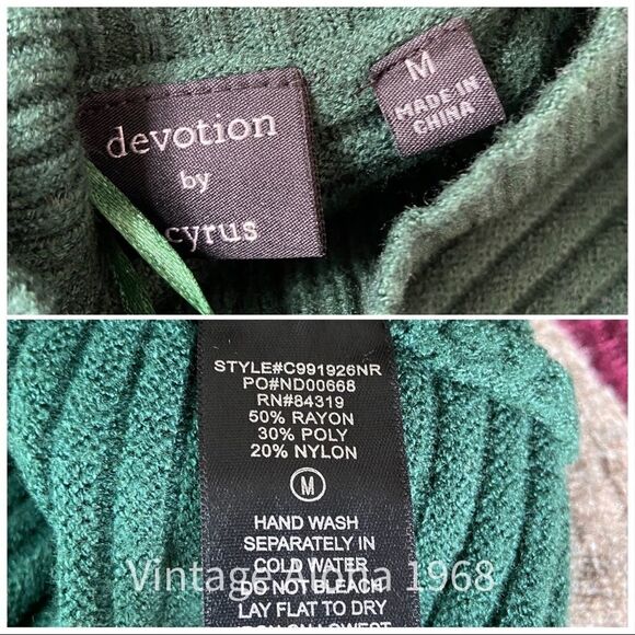 $89   Green Devotion by Cyrus Medium Women's Turtleneck Sweater - Picture 5 of 5